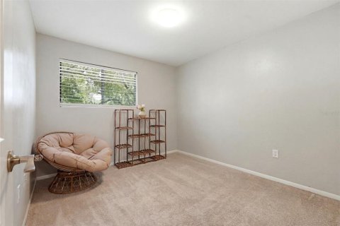 Condo in Gainesville, Florida, 3 bedrooms № 2211386 - photo 26