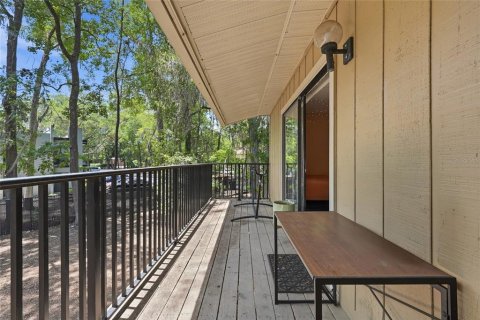 Condo in Gainesville, Florida, 3 bedrooms № 2211386 - photo 25