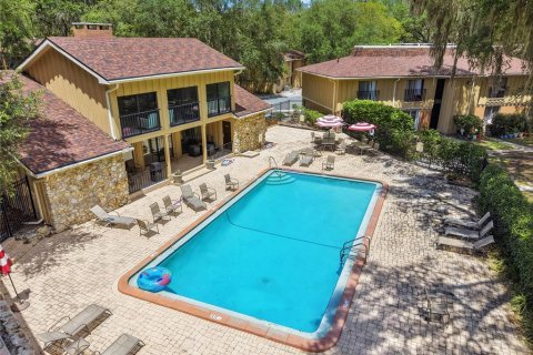 Condo in Gainesville, Florida, 3 bedrooms № 2211386 - photo 9