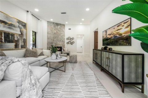 Villa ou maison à vendre à Coral Springs, Floride: 4 chambres № 1954025 - photo 16