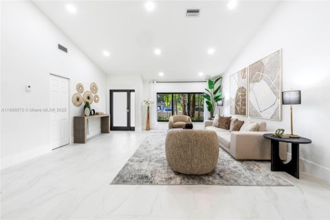 Villa ou maison à vendre à Coral Springs, Floride: 4 chambres № 1954025 - photo 11