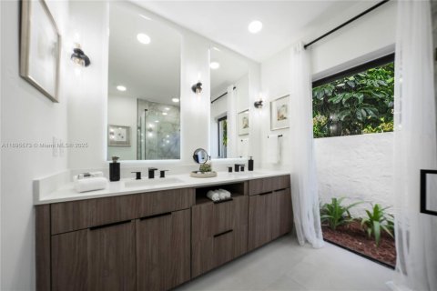 Villa ou maison à vendre à Coral Springs, Floride: 4 chambres № 1954025 - photo 19