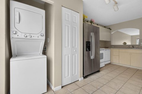 Copropriété à vendre à West Palm Beach, Floride: 2 chambres, 82.03 m2 № 2153710 - photo 25