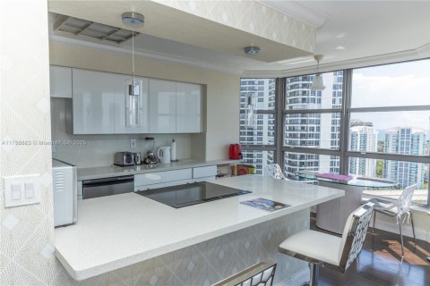 Купить кондоминиум в Авентура, Флорида 2 спальни, 134.43м2, № 2016248 - фото 10