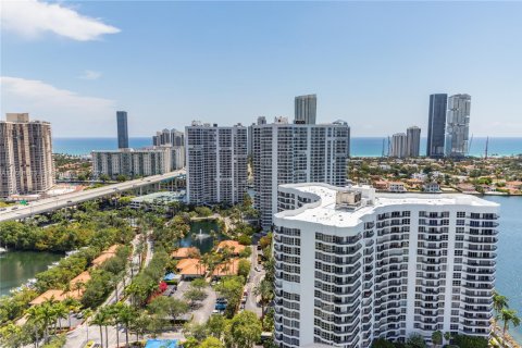 Купить кондоминиум в Авентура, Флорида 2 спальни, 134.43м2, № 2016248 - фото 5