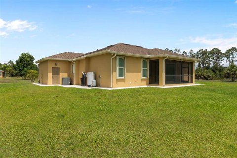 Villa ou maison à vendre à North Port, Floride: 3 chambres, 162.11 m2 № 1808896 - photo 25