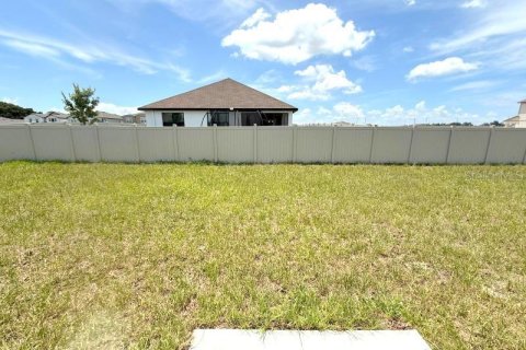 House in Dade City, Florida 4 bedrooms, 169.45 sq.m. № 2277443 - photo 20