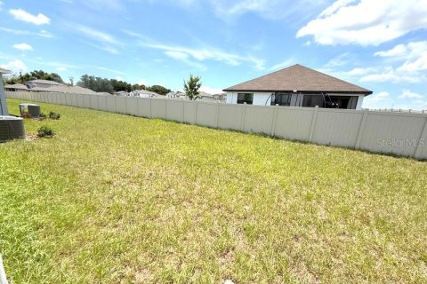 House in Dade City, Florida 4 bedrooms, 169.45 sq.m. № 2277443 - photo 19