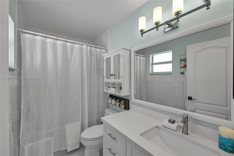 House in Homestead, Florida 4 bedrooms, 147.34 sq.m. № 2006138 - photo 15