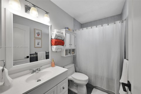 House in Homestead, Florida 4 bedrooms, 147.34 sq.m. № 2006138 - photo 19