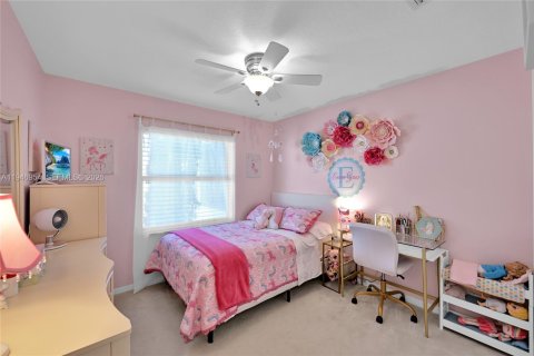 House in Homestead, Florida 4 bedrooms, 147.34 sq.m. № 2006138 - photo 17