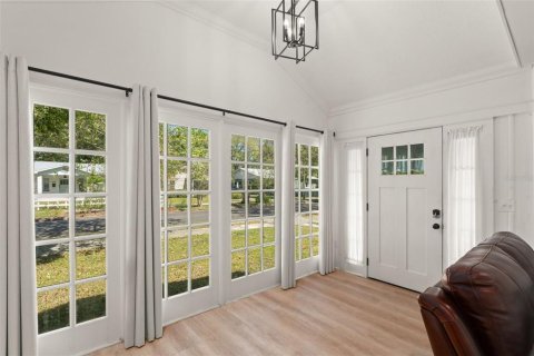 House in Orlando, Florida 3 bedrooms, 122.26 sq.m. № 1734623 - photo 4