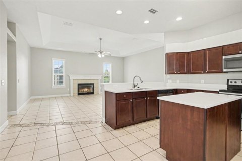 Casa en venta en Lakeland, Florida, 4 dormitorios, 215.16 m2 № 2096653 - foto 8