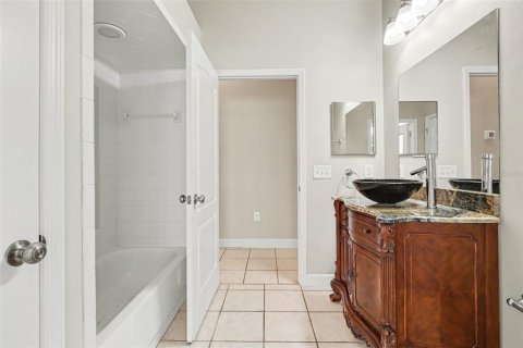 Casa en venta en Lakeland, Florida, 4 dormitorios, 215.16 m2 № 2096653 - foto 23