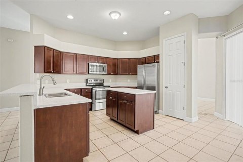 Casa en venta en Lakeland, Florida, 4 dormitorios, 215.16 m2 № 2096653 - foto 9