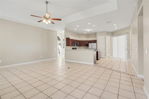 Casa en venta en Lakeland, Florida, 4 dormitorios, 215.16 m2 № 2096653 - foto 7