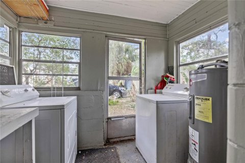 Propiedad comercial en venta en Tampa, Florida, 4 dormitorios, 124.86 m2 № 2221948 - foto 14