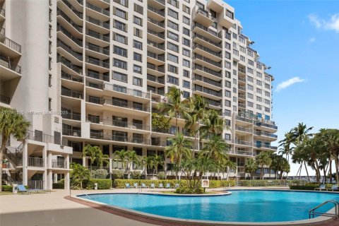 Condominio en venta en Miami, Florida, 2 dormitorios, 95.69 m2 № 2034403 - foto 30