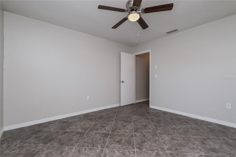 Casa en alquiler en New Port Richey, Florida, 3 dormitorios, 148.92 m2 № 1746883 - foto 12