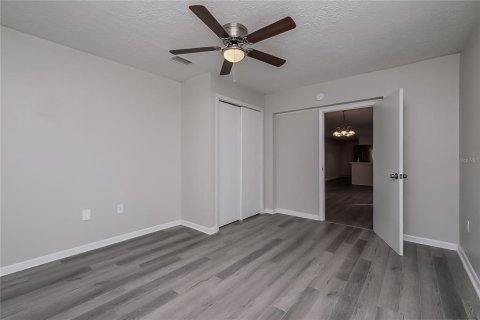 Casa en alquiler en New Port Richey, Florida, 3 dormitorios, 148.92 m2 № 1746883 - foto 13