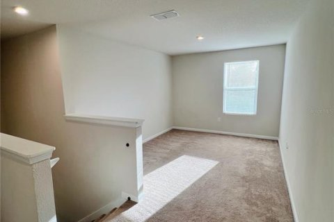 House in Davenport, Florida 4 bedrooms, 207.36 sq.m. № 1856231 - photo 9