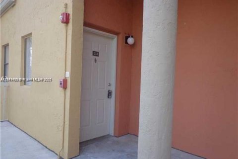 Copropriété à vendre à Fort Lauderdale, Floride: 1 chambre, 65.22 m2 № 2035244 - photo 12