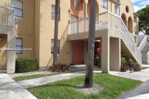 Copropriété à vendre à Fort Lauderdale, Floride: 1 chambre, 65.22 m2 № 2035244 - photo 14