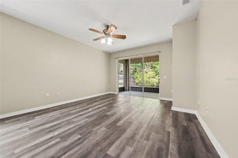 Villa ou maison à vendre à Sanford, Floride: 3 chambres, 180.42 m2 № 2258827 - photo 12