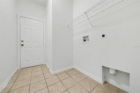 Villa ou maison à vendre à Sanford, Floride: 3 chambres, 180.42 m2 № 2258827 - photo 23