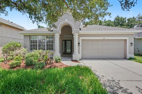 Villa ou maison à vendre à Sanford, Floride: 3 chambres, 180.42 m2 № 2258827 - photo 2