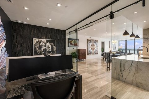 Copropriété à vendre à Tampa, Floride: 3 chambres, 223.34 m2 № 2418802 - photo 21