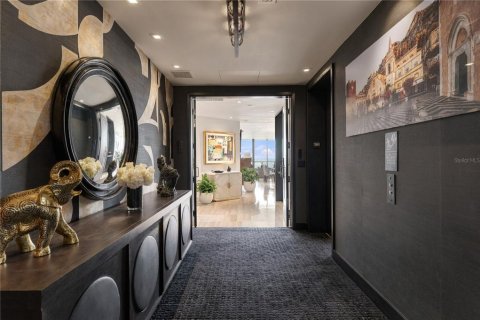 Copropriété à vendre à Tampa, Floride: 3 chambres, 223.34 m2 № 2418802 - photo 28
