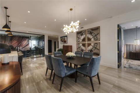 Copropriété à vendre à Tampa, Floride: 3 chambres, 223.34 m2 № 2418802 - photo 10