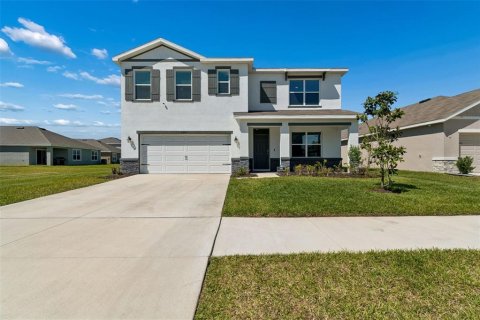 House in Plant City, Florida 5 bedrooms, 248.42 sq.m. № 2196755