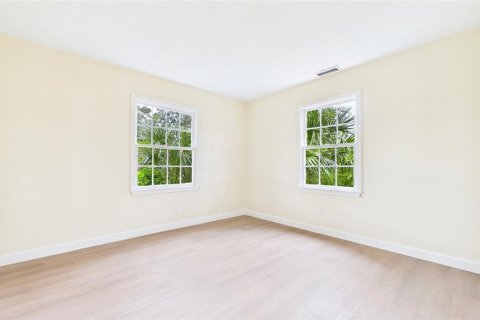 Villa ou maison à vendre à Gulfport, Floride: 3 chambres, 119.1 m2 № 2411426 - photo 15