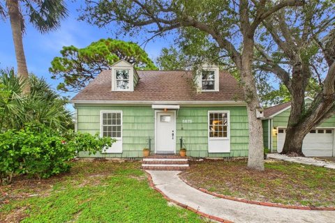 Villa ou maison à Gulfport, Floride 3 chambres, 119.1 m2 № 2411426