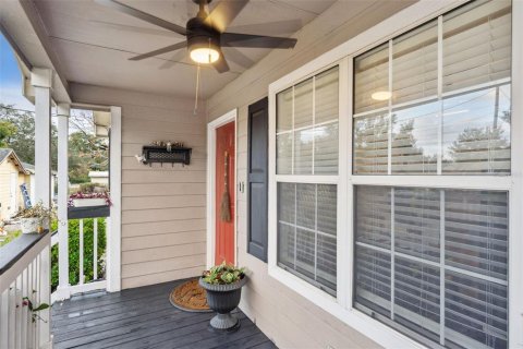 House in Apopka, Florida 3 bedrooms, 97.36 sq.m. № 2142039 - photo 3
