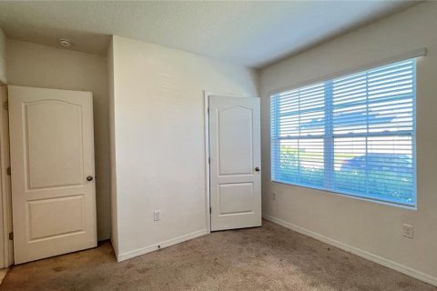 Villa ou maison à vendre à Davenport, Floride: 4 chambres, 171.96 m2 № 2433349 - photo 9