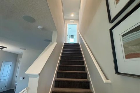 Villa ou maison à louer à Parrish, Floride: 3 chambres, 199 m2 № 1881041 - photo 14