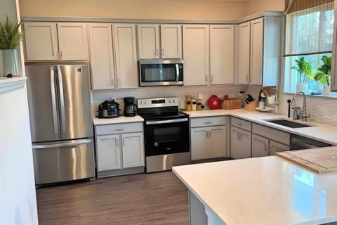 Villa ou maison à louer à Parrish, Floride: 3 chambres, 199 m2 № 1881041 - photo 9