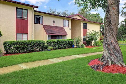 Condo in Ocala, Florida, 2 bedrooms  № 2217860