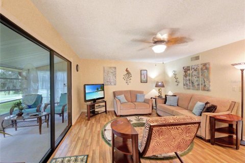 Condominio en venta en Ocala, Florida, 2 dormitorios, 97.92 m2 № 2217860 - foto 5