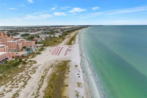 Copropriété à vendre à Saint Pete Beach, Floride: 1 chambre, 64.85 m2 № 2418665 - photo 27