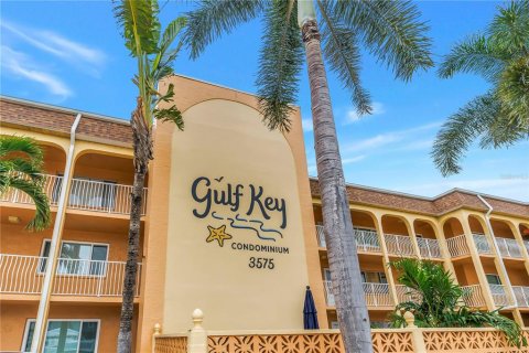 Copropriété à vendre à Saint Pete Beach, Floride: 1 chambre, 64.85 m2 № 2418665 - photo 17