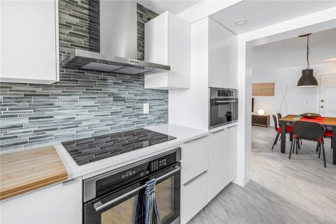Copropriété à vendre à Saint Pete Beach, Floride: 1 chambre, 64.85 m2 № 2418665 - photo 11