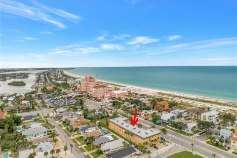 Condo à Saint Pete Beach, Floride, 1 chambre  № 2418665