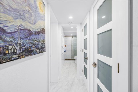 Copropriété à vendre à Saint Pete Beach, Floride: 1 chambre, 64.85 m2 № 2418665 - photo 13