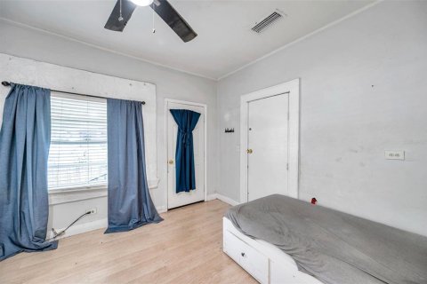 Casa en venta en Tampa, Florida, 4 dormitorios, 162.58 m2 № 1766168 - foto 14