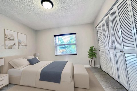 Villa ou maison à vendre à Miami, Floride: 3 chambres, 94.3 m2 № 1974837 - photo 18
