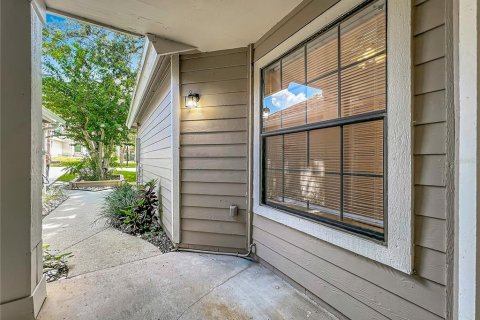 Townhouse in Altamonte Springs, Florida 2 bedrooms, 117.8 sq.m. № 2339198 - photo 7